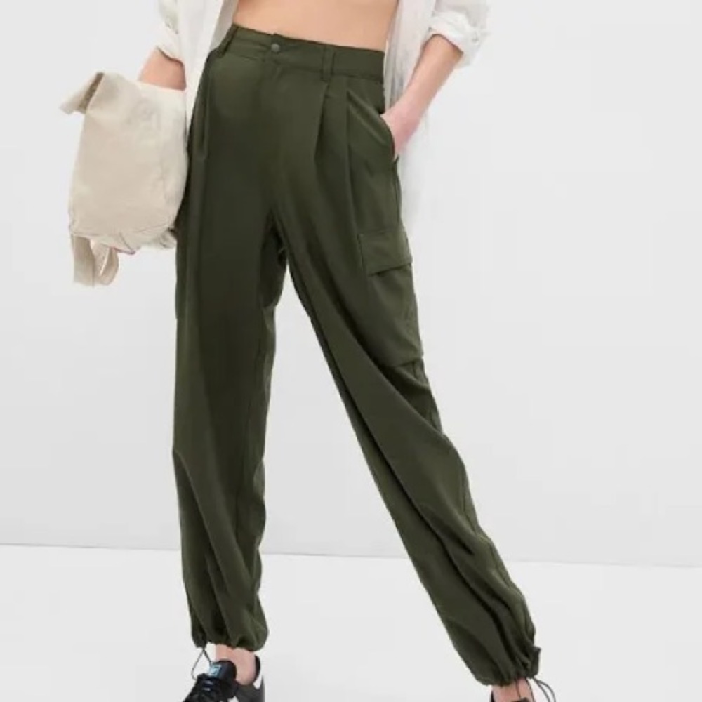 GAP Fit Baggy Cargo Pants Green Wide Leg Utility High Rise Size M
